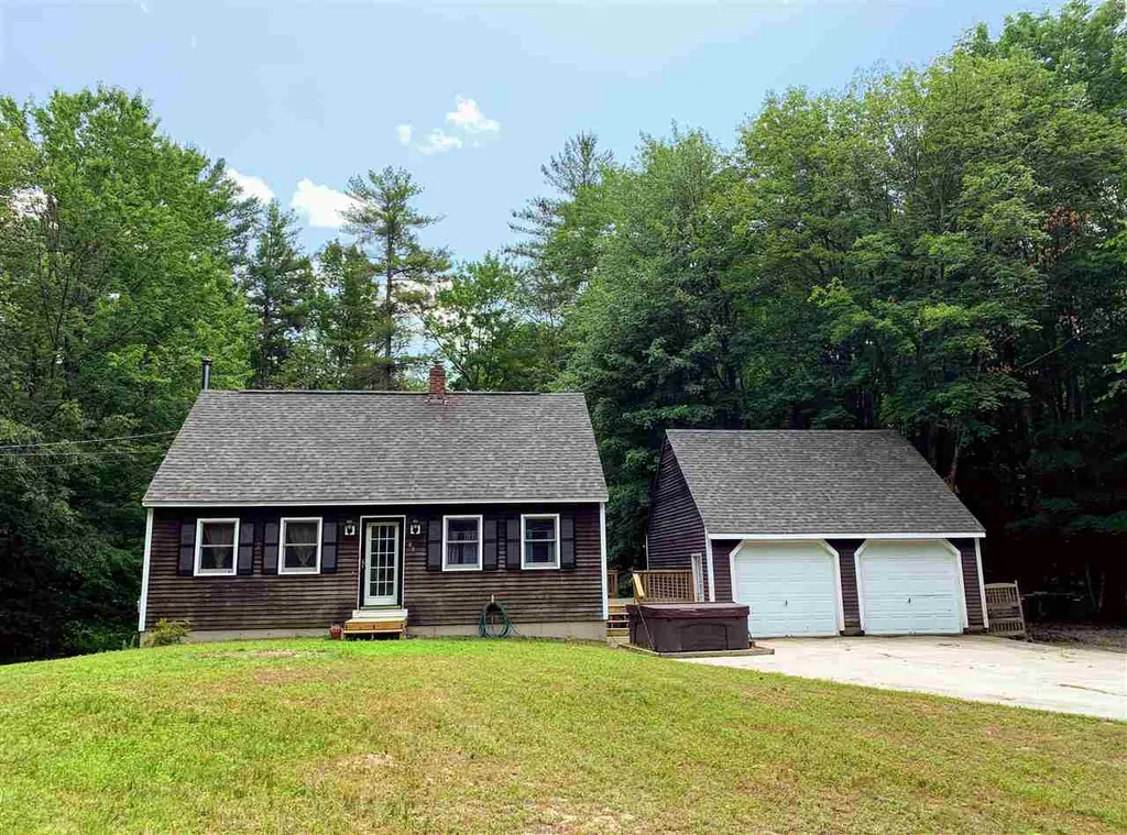 88 Whitney Road Hillsborough NH 03244
