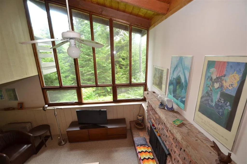 414 Golf Course Road Warren VT 05674