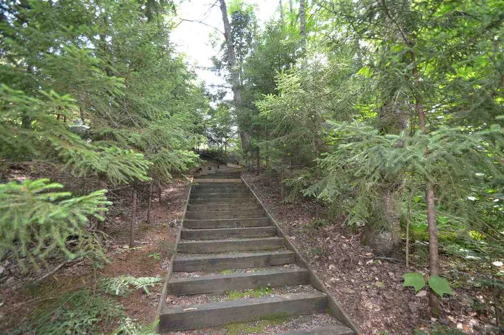 414 Golf Course Road Warren VT 05674