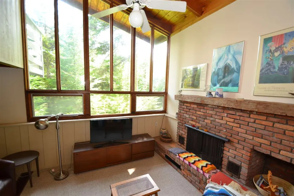 414 Golf Course Road Warren VT 05674