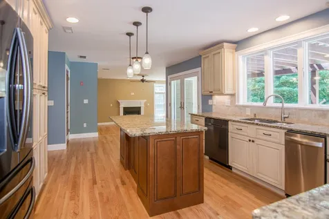 20 Ticklefancy Lane Salem NH 03079