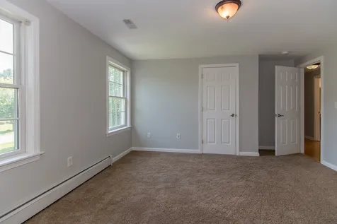 20 Ticklefancy Lane Salem NH 03079