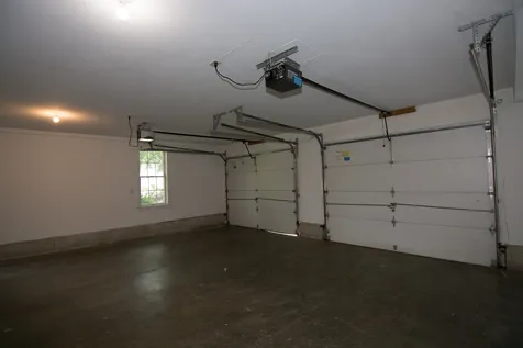 20 Ticklefancy Lane Salem NH 03079
