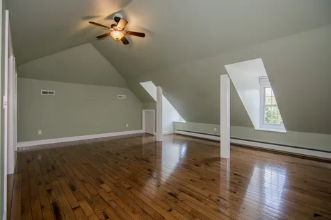 20 Ticklefancy Lane Salem NH 03079