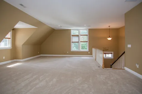 20 Ticklefancy Lane Salem NH 03079