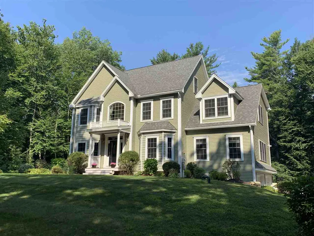 57 Nason Road Hampton Falls NH 03844