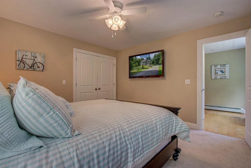 57 Nason Road Hampton Falls NH 03844