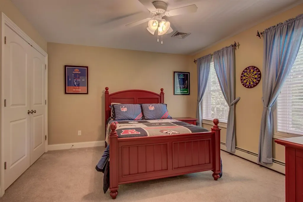 57 Nason Road Hampton Falls NH 03844