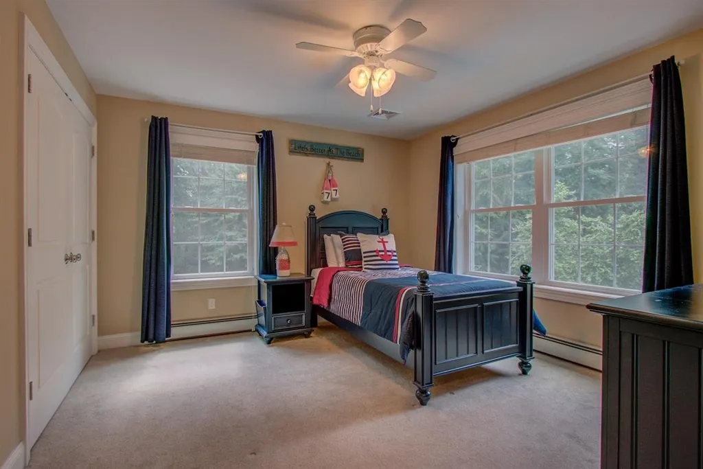 57 Nason Road Hampton Falls NH 03844