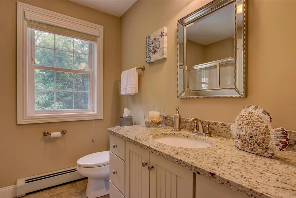 57 Nason Road Hampton Falls NH 03844