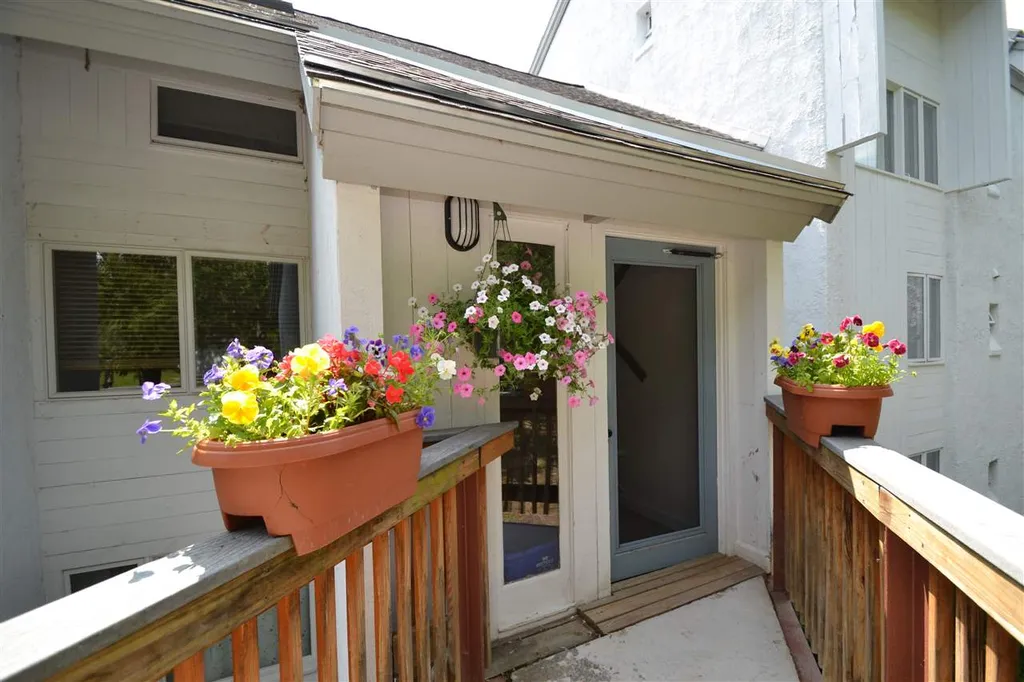 102 Bridges Resort Road Warren VT 05674