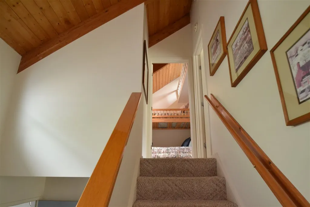 102 Bridges Resort Road Warren VT 05674