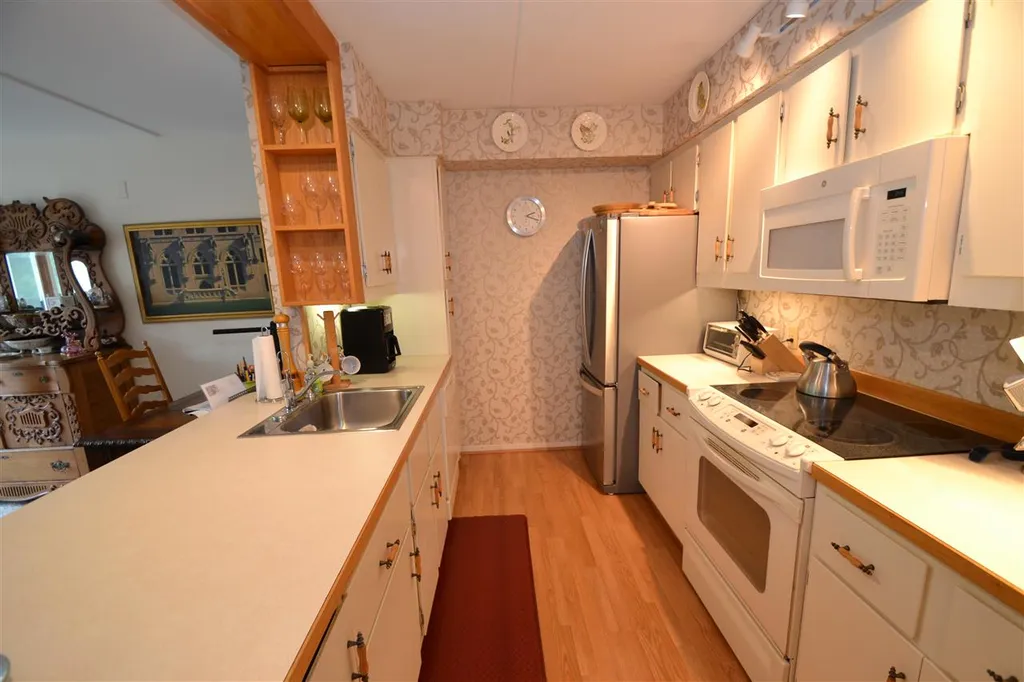 102 Bridges Resort Road Warren VT 05674