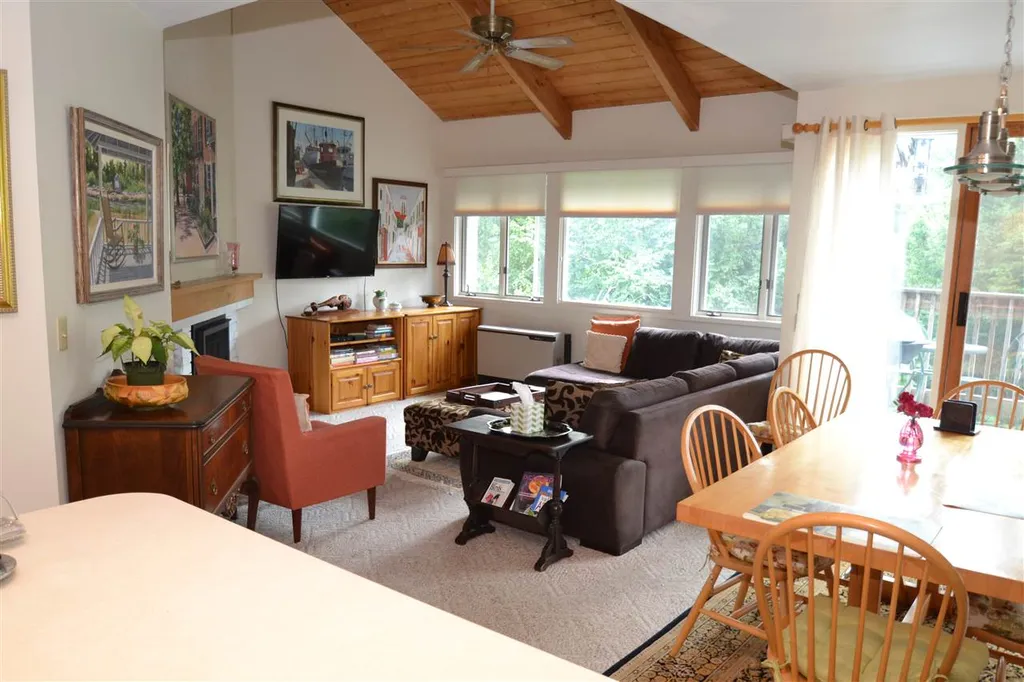 102 Bridges Resort Road Warren VT 05674