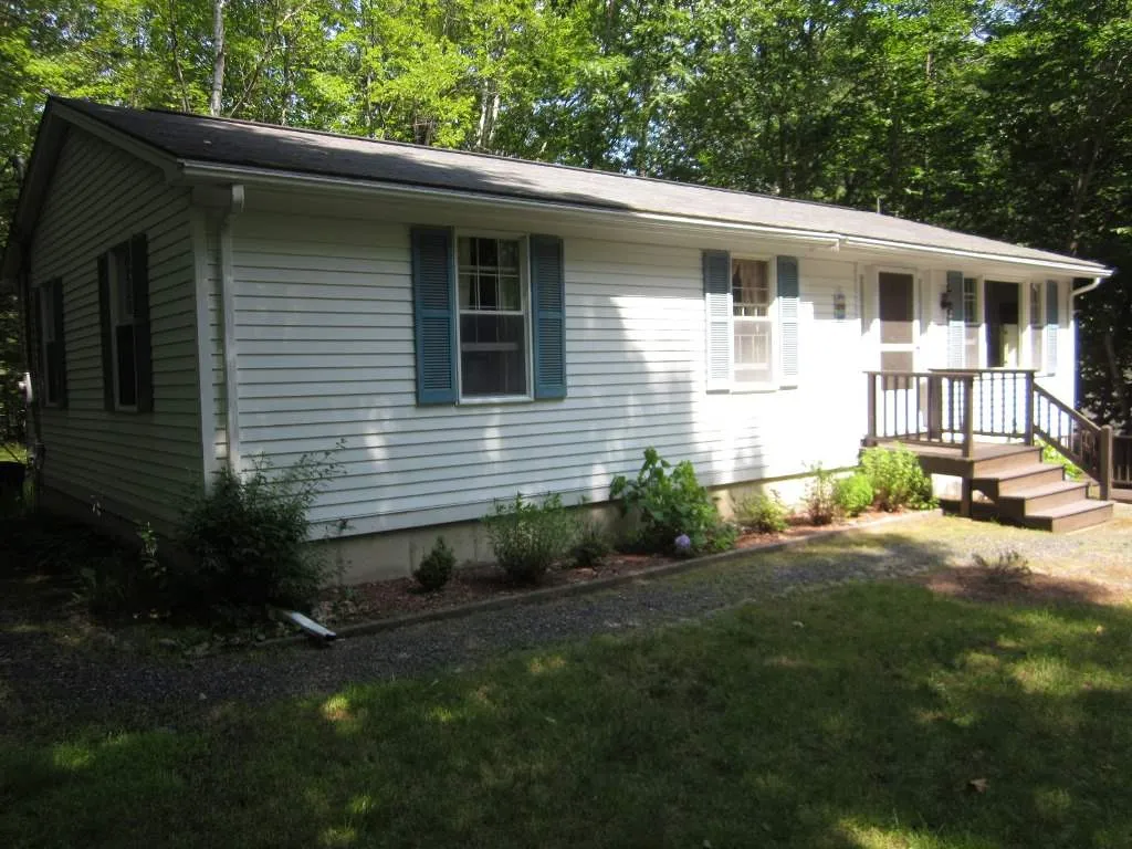 18 Wotanda Lane Meredith NH 03253