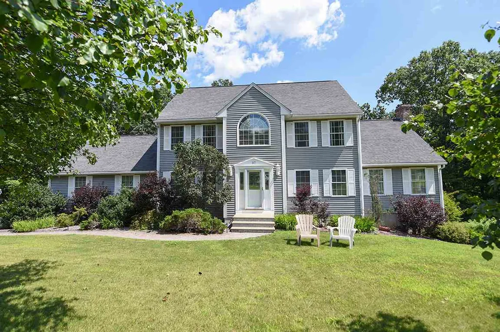 37 Cottonwood Road Plaistow NH 03865
