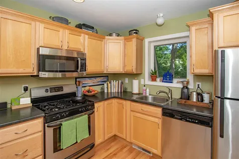 90 Woodlawn Road Burlington VT 05408