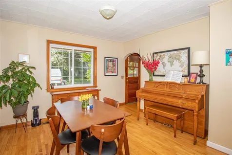 90 Woodlawn Road Burlington VT 05408