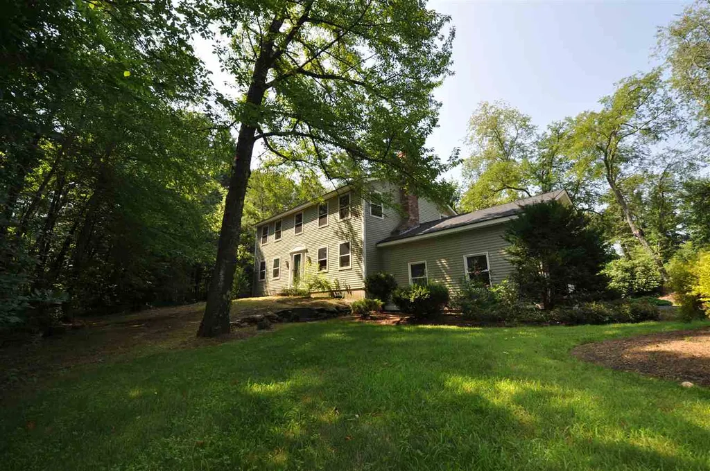 14 Southgate Road Hollis NH 03049