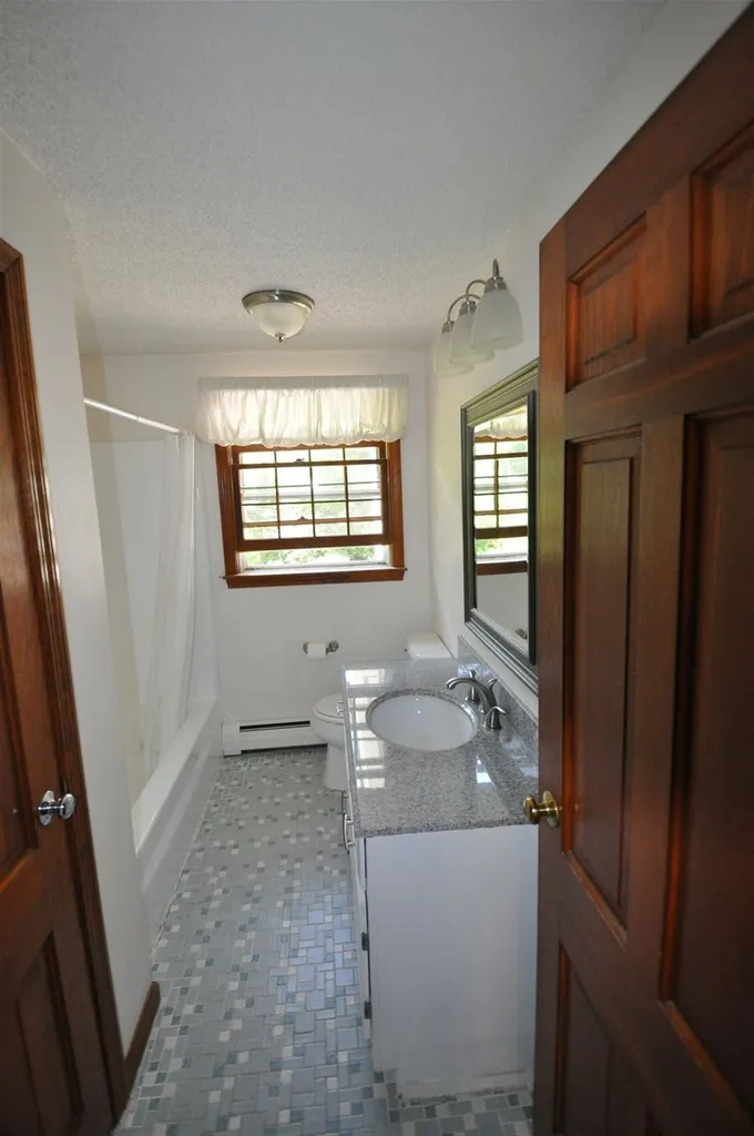 14 Southgate Road Hollis NH 03049
