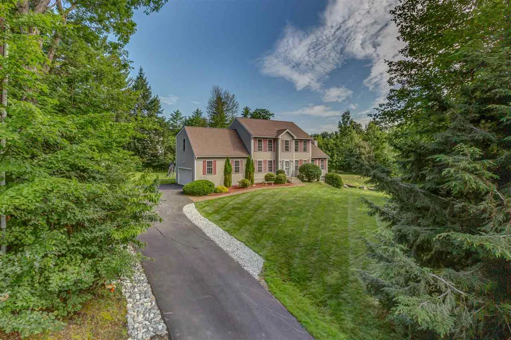 183 Annand Drive Milford NH 03055
