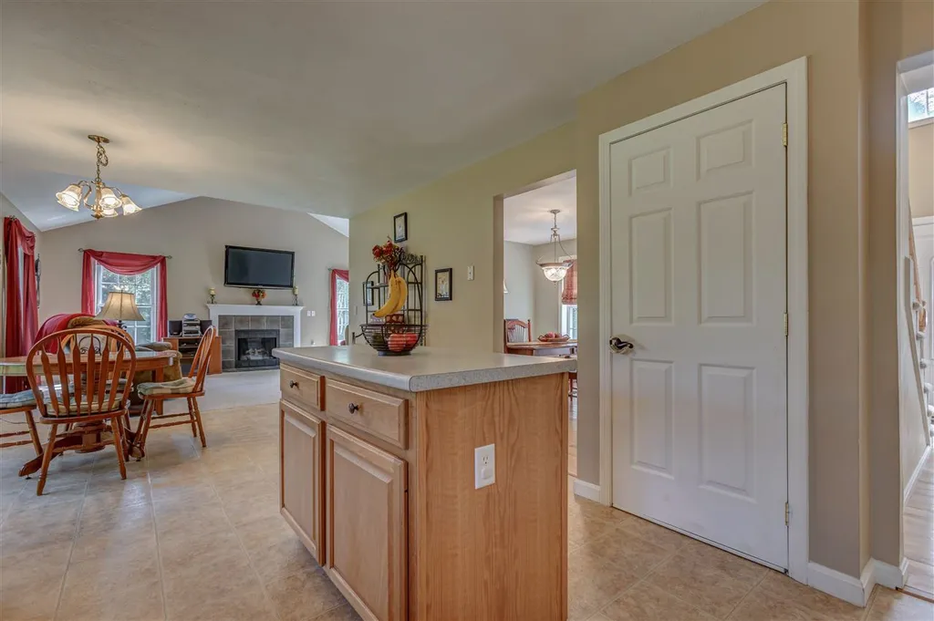 183 Annand Drive Milford NH 03055