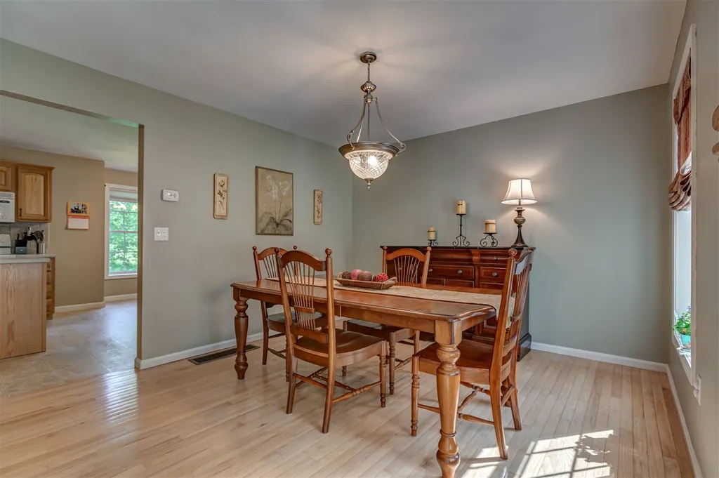 183 Annand Drive Milford NH 03055