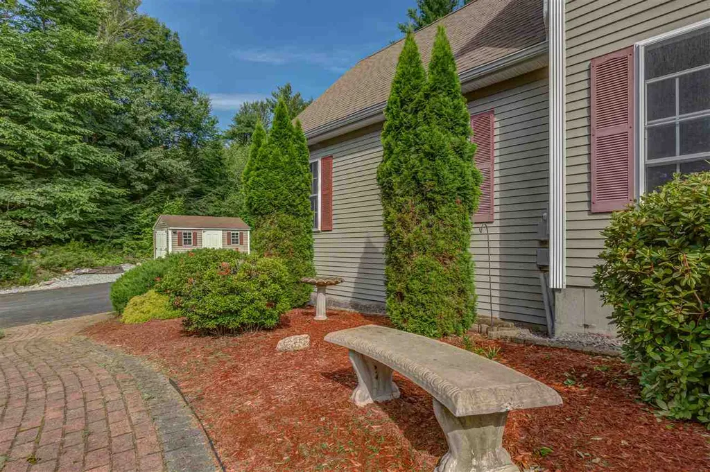 183 Annand Drive Milford NH 03055