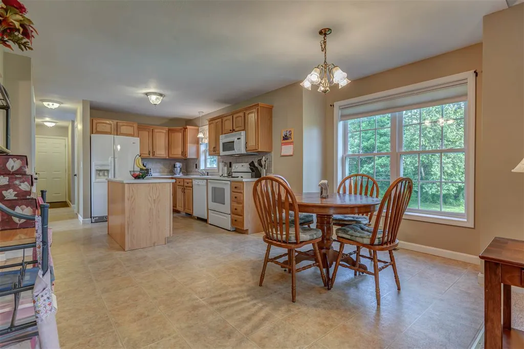 183 Annand Drive Milford NH 03055
