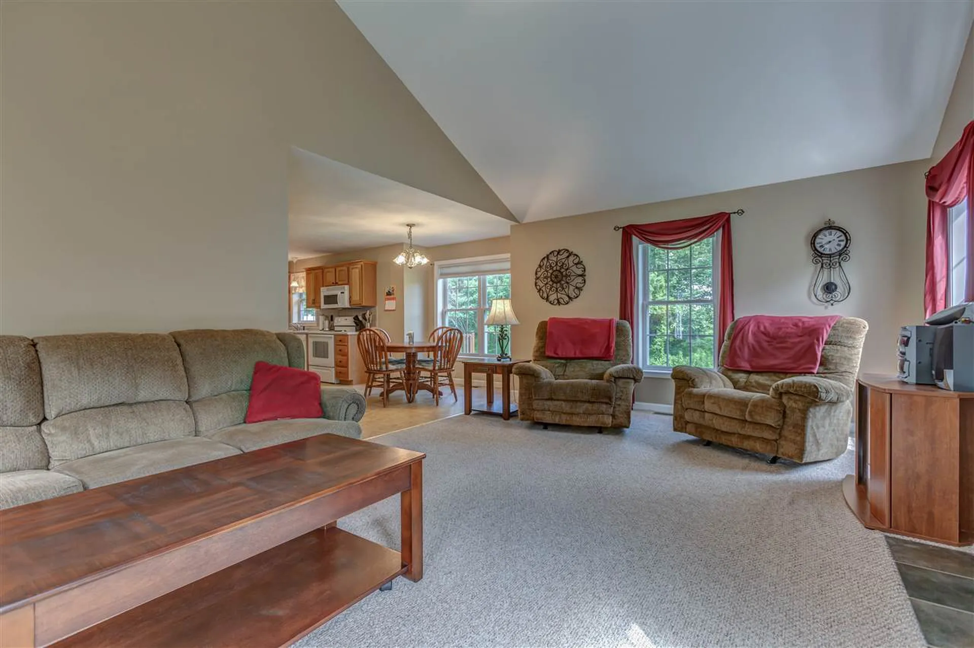 183 Annand Drive Milford NH 03055