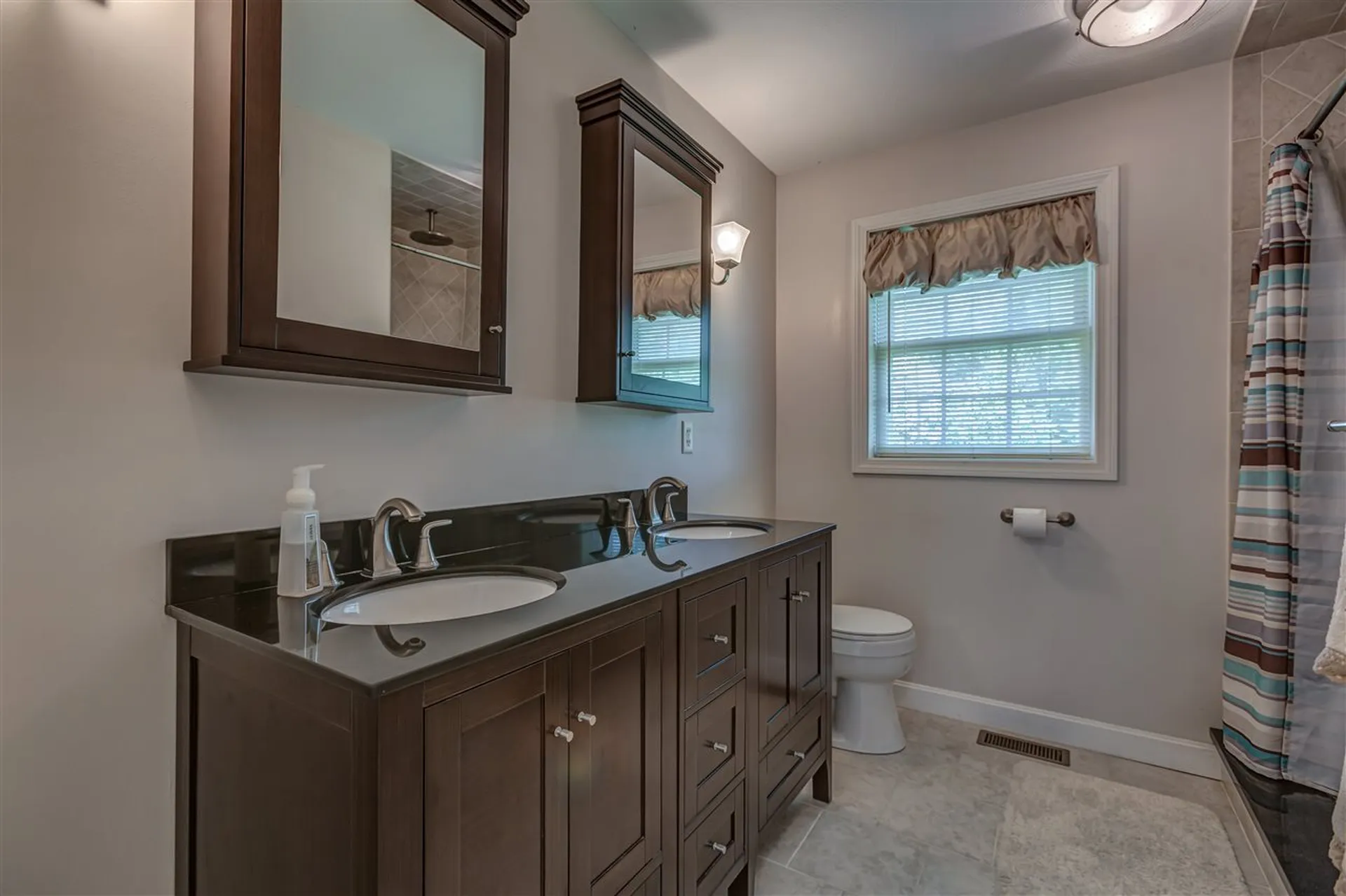 183 Annand Drive Milford NH 03055