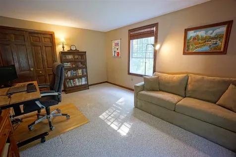 7 Donna Lane Raymond NH 03077