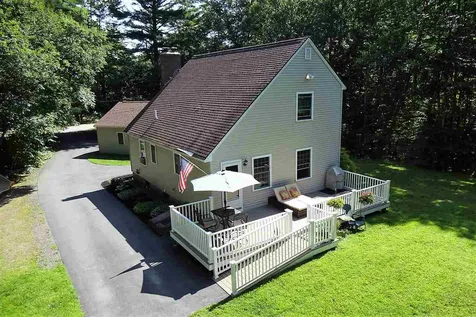 7 Donna Lane Raymond NH 03077