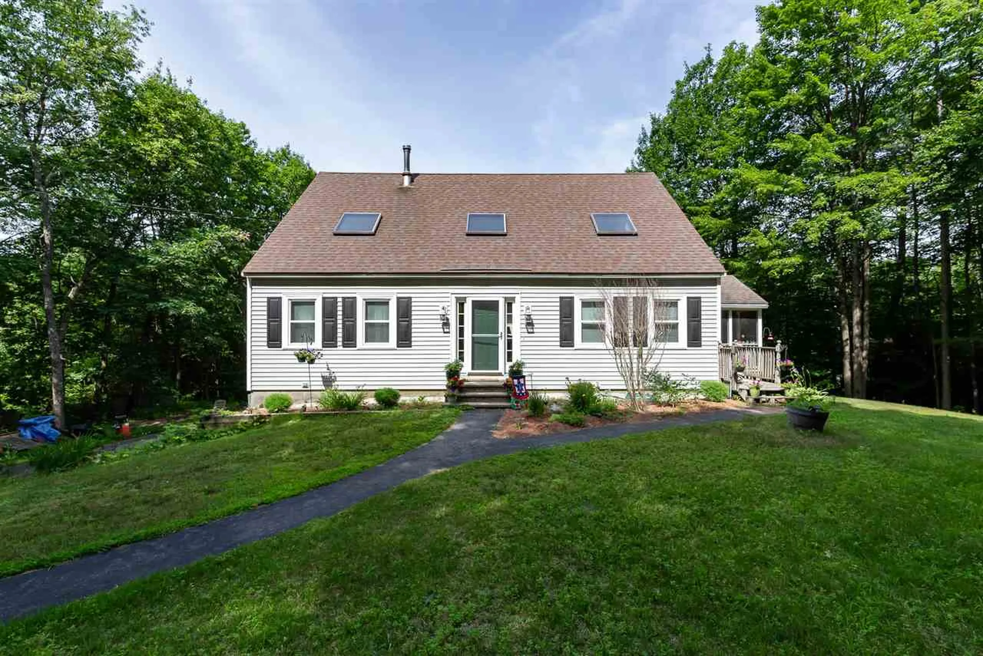 170 Onset Road Bennington NH 03442