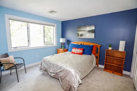 33 Hickory Lane Windham NH 03087