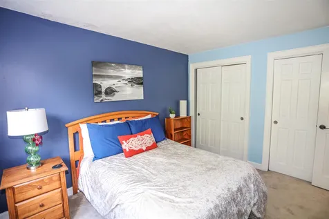 33 Hickory Lane Windham NH 03087