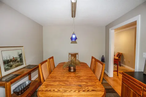 33 Hickory Lane Windham NH 03087