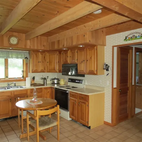680 Sumner Road Stamford VT 05352
