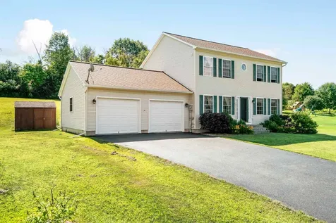 82 Hunting Ridge Lane Milton VT 05468