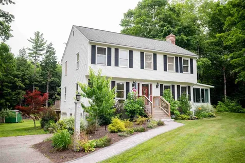19 Morgan Farm Road Raymond NH 03077