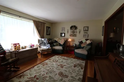 17 Greenbriar Road Keene NH 03431