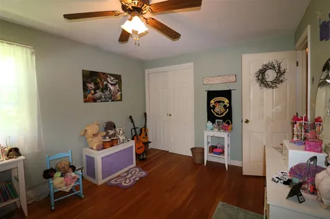 17 Greenbriar Road Keene NH 03431