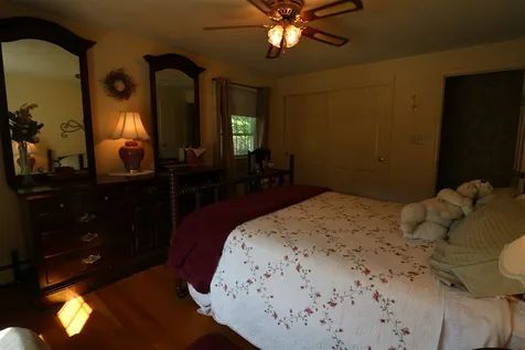 17 Greenbriar Road Keene NH 03431