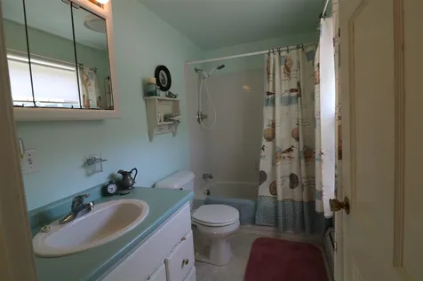 17 Greenbriar Road Keene NH 03431