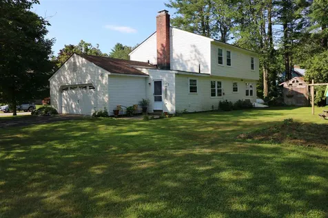 17 Greenbriar Road Keene NH 03431