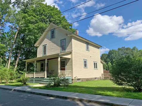 6 Willow Street Brattleboro VT 05301