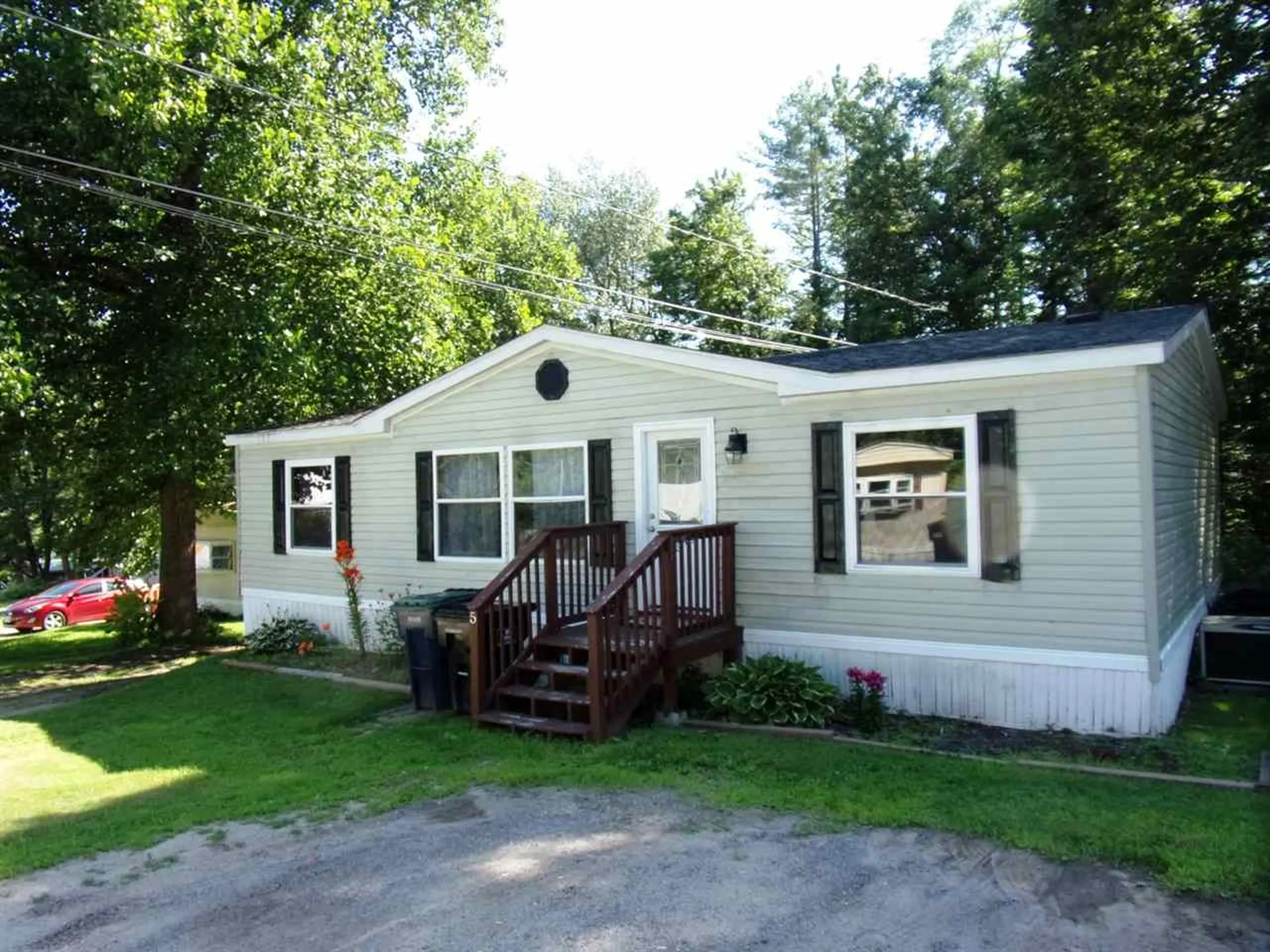 5 Windsor Drive Tilton NH 03276