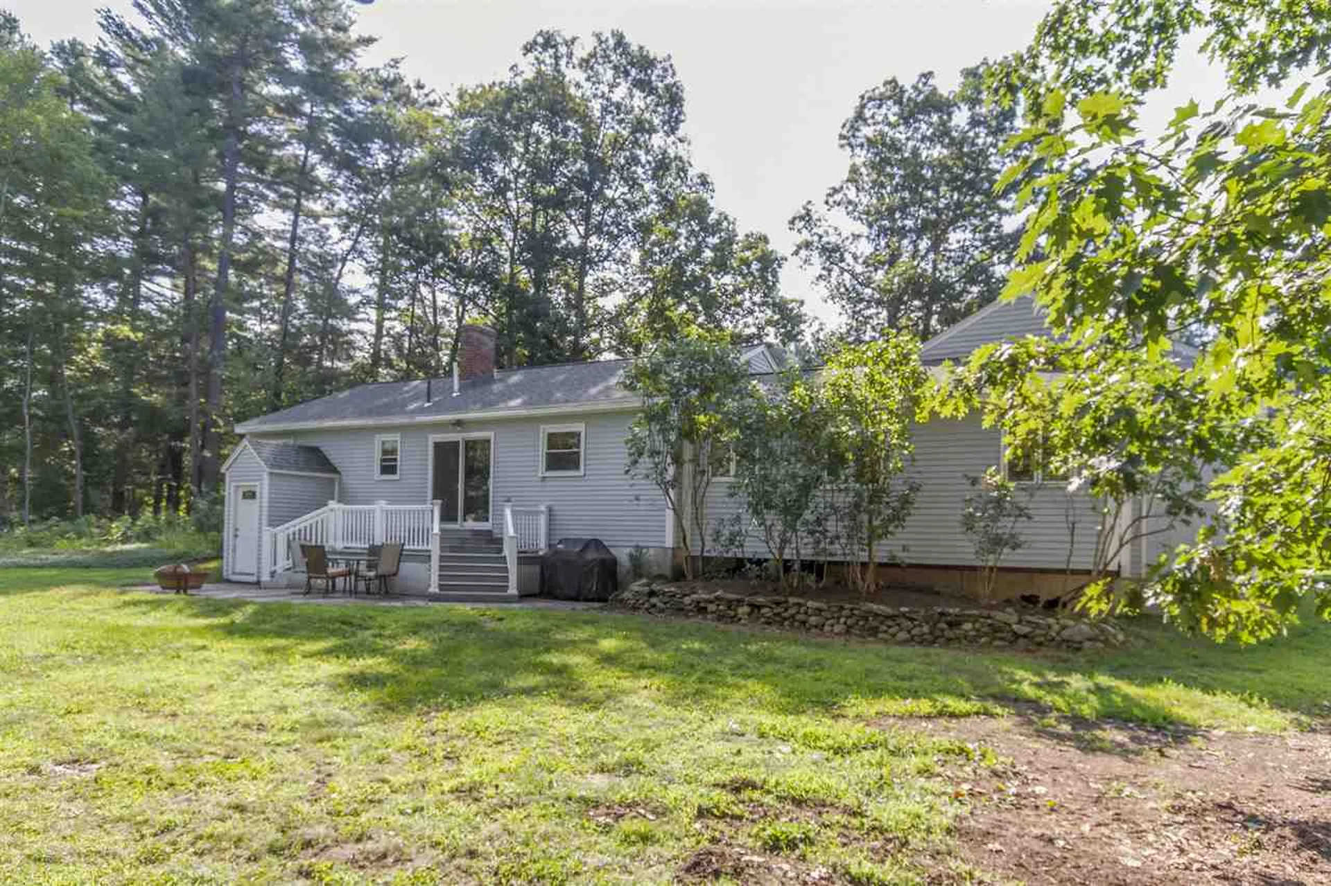 189 Naticook Road Merrimack NH 03054