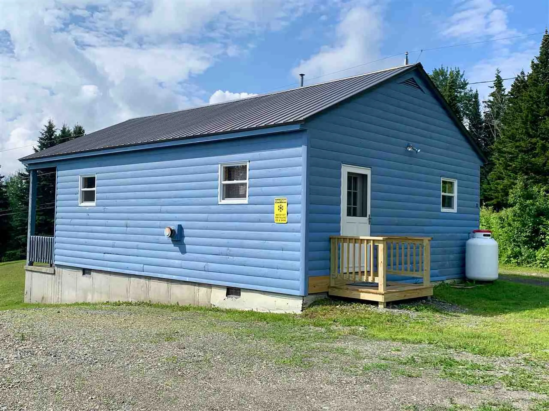 20 Kingfield Road Pittsburg NH 03592