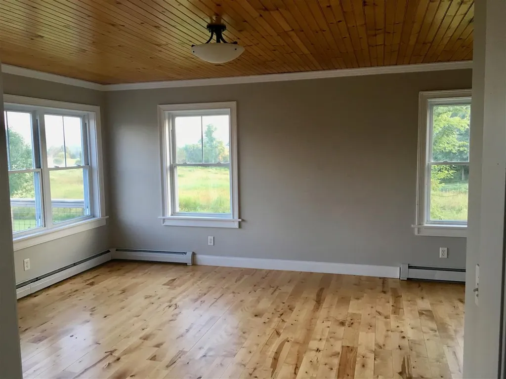 82 East Hill Road Plainfield VT 05667